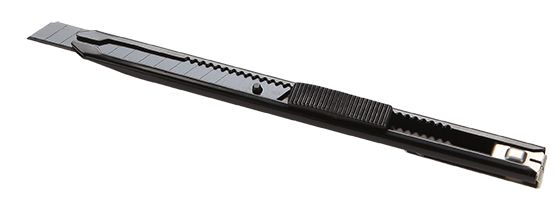 cutter extrafino de 9 mm con cuchilla SK2H, ideal para cortes precisos y detallados. Su diseño ergonómico y compacto lo hace perfecto para profesionales y criativos.