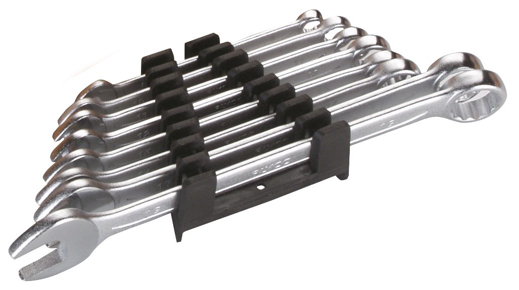 juego de 8 llaves combinadas de alta calidad, tamaños 8 a 19 mm, ideal para cualquier tarea de bricolaje. Incluye un práctico cartón para su fácil almacenamiento y transporte.