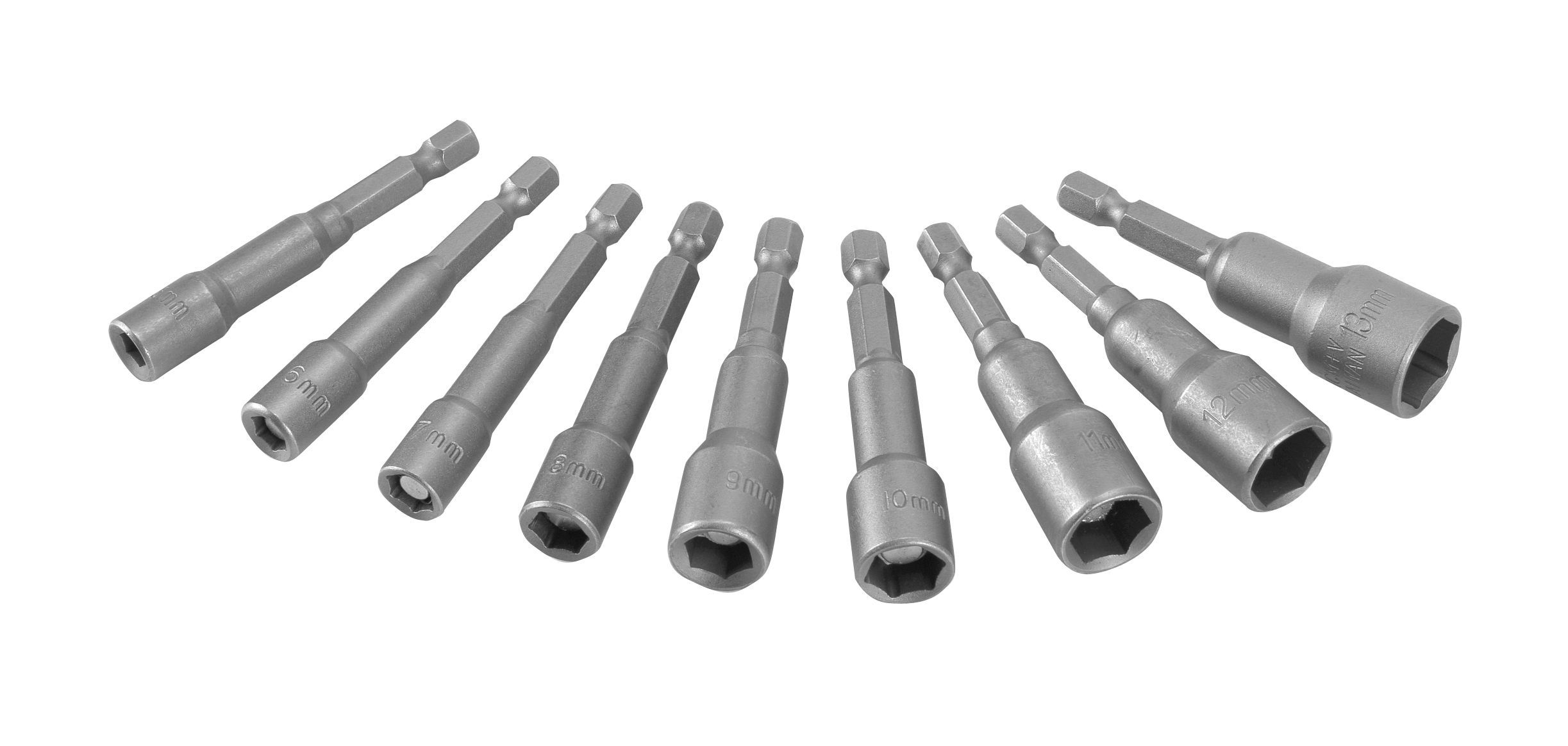 juego de 9 vasos adaptadores magnéticos, con rangos de 5,5 a 13 mm. Perfecto para personalizar tus herramientas y mejorar la eficacia en trabajos. ¡Versatilidad total en tus manos!