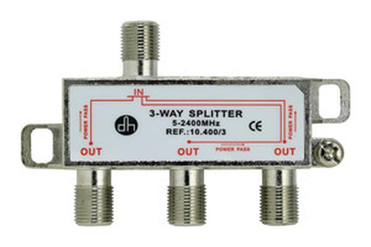 conector SAT/Terrestre 3 vías: Mejora la señal y conecta varios dispositivos con este eficiente conector. Perfecto para hogares y negocios que necesitan una distribución de alta calidad.