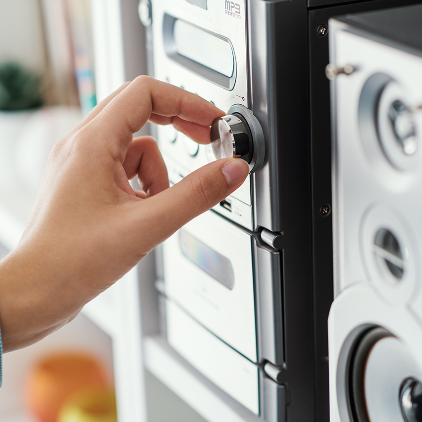 carrete de cable paralelo 2x1mm en color blanco, ideal para audio. Longitud de 50m, perfecto para instalaciones en casa o proyectos profesionales. Calidad garantizada.